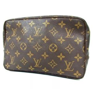 Louis Vuitton Trousse Toilette 23